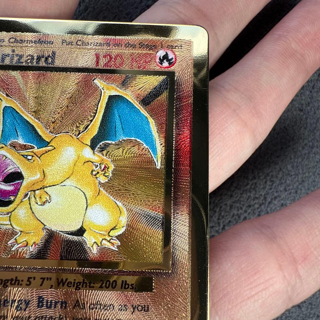 【メタルカード】ウルトラプレミアムコレクション リザードン 海外版