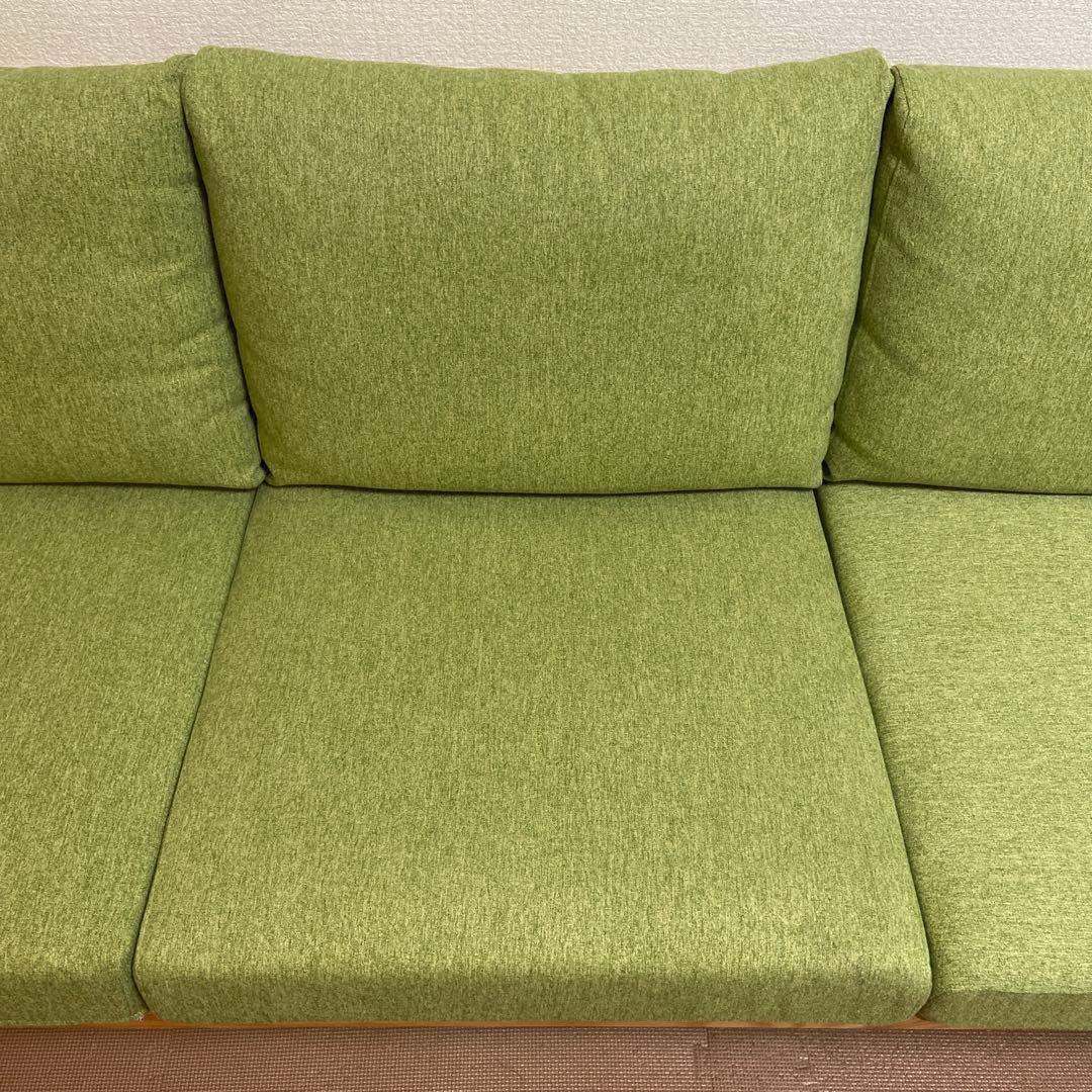 無垢材フレームの3人掛けソファ 高反発クッション 洗えるカバー付き