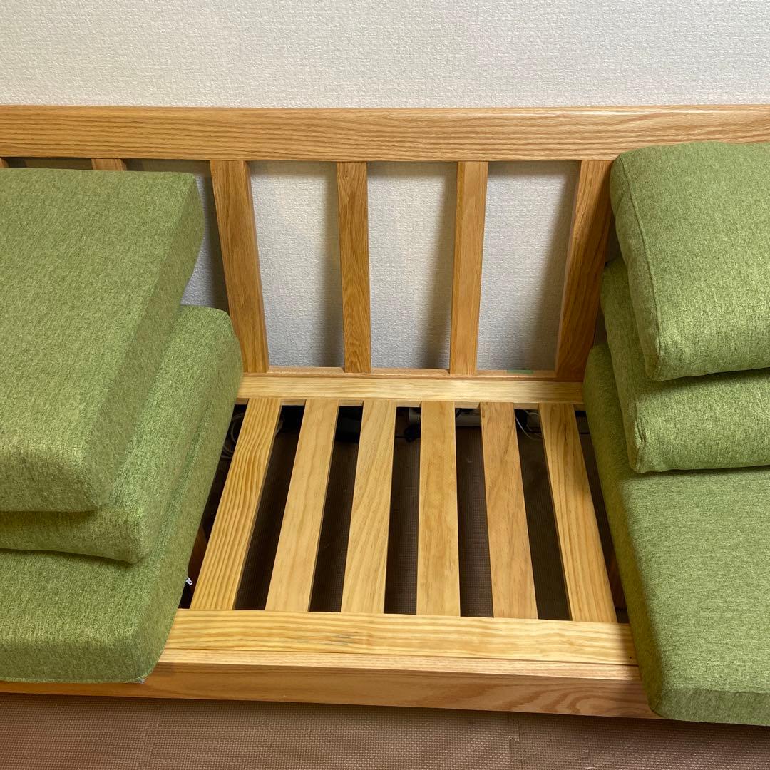 無垢材フレームの3人掛けソファ 高反発クッション 洗えるカバー付き