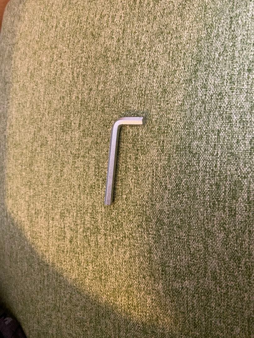 無垢材フレームの3人掛けソファ 高反発クッション 洗えるカバー付き