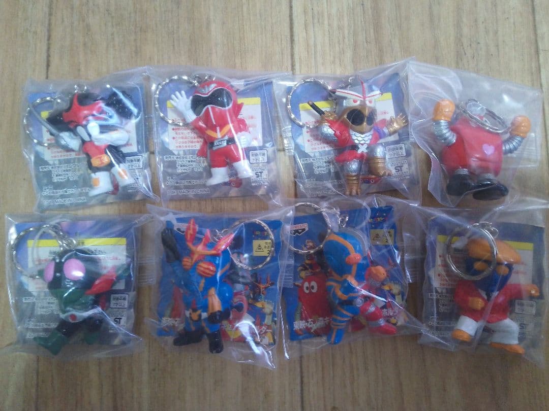 30年前?の特撮ヒーロー フィギュアキ～ホルダ～セット