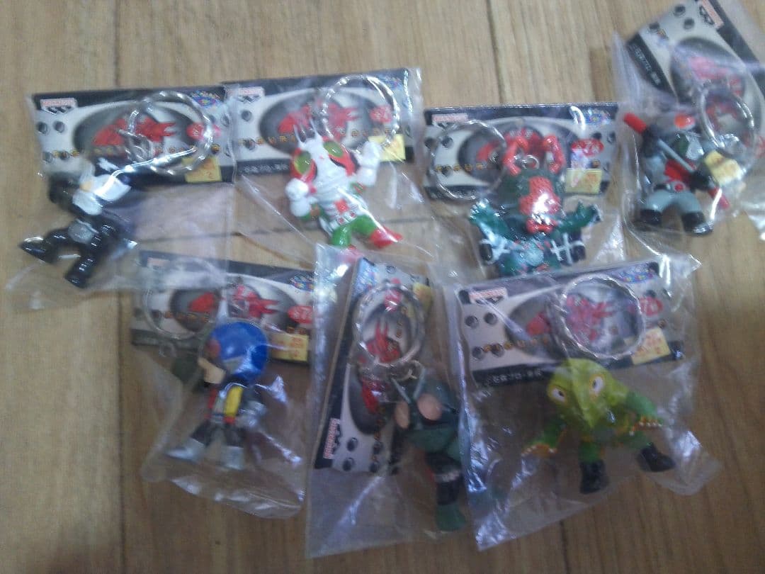 30年前?の特撮ヒーロー フィギュアキ～ホルダ～セット