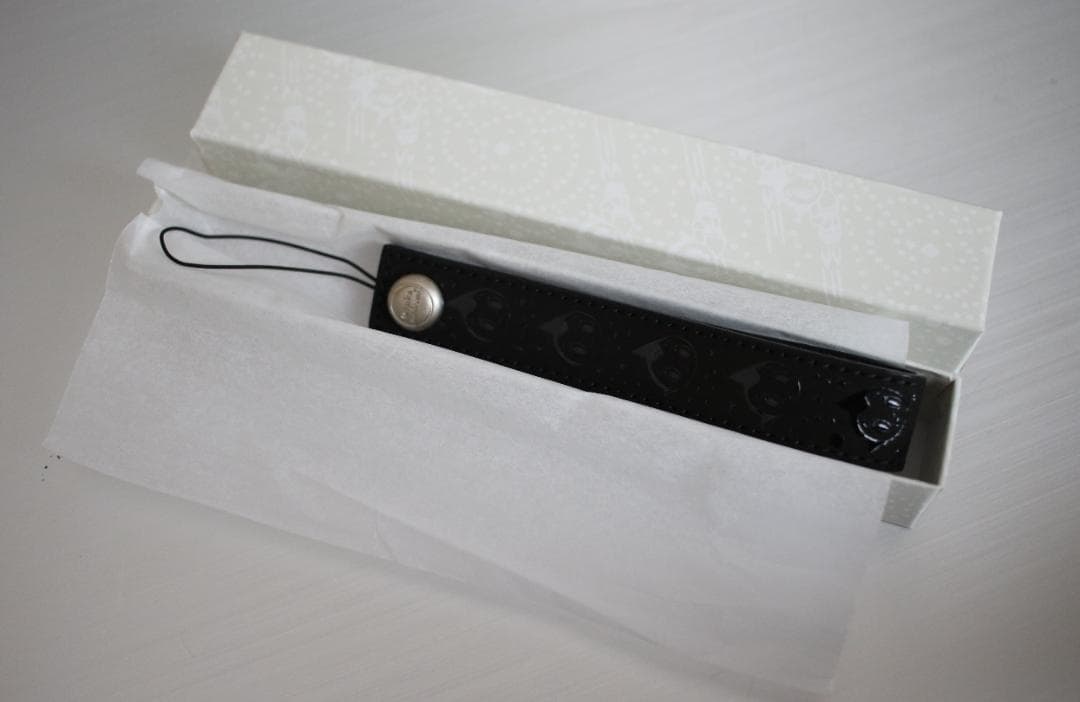 限定ストラップ　鉄腕アトム　手塚プロ　印傳屋　プレイセットプロダクツ　コラボ