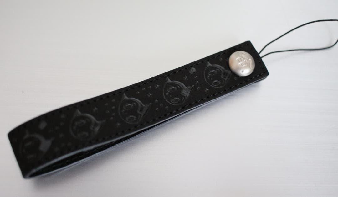 限定ストラップ　鉄腕アトム　手塚プロ　印傳屋　プレイセットプロダクツ　コラボ