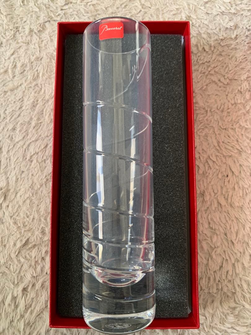 Baccarat バカラ フラワーベース ツイスト