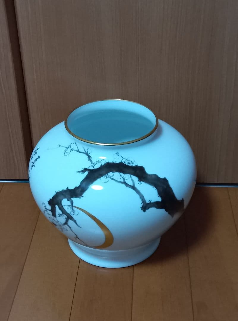 大倉陶園　百木春夫作　高級磁器　花瓶　花器　限定版　皇室担当