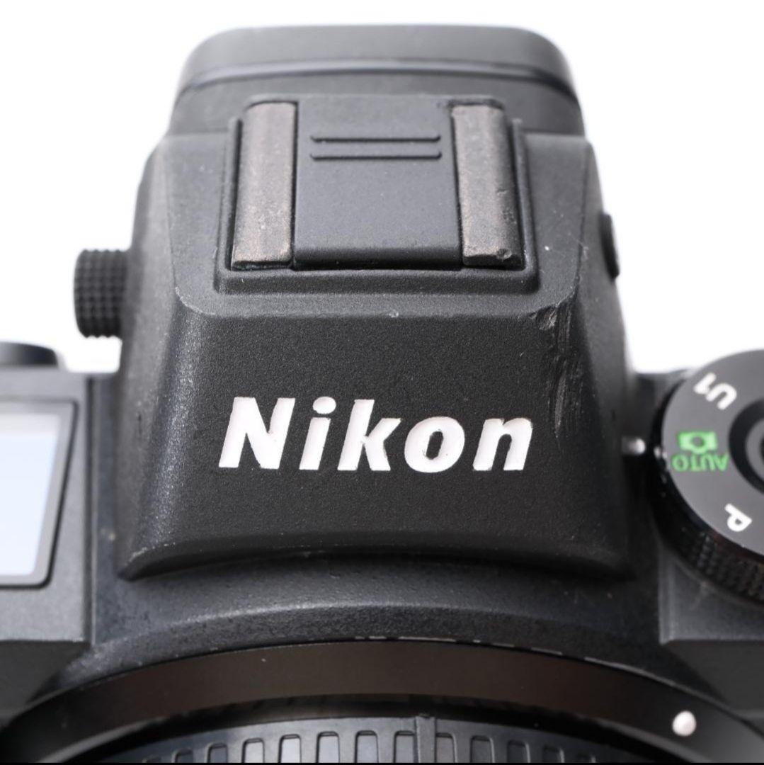 Nikon Z 6 ミラーレス一眼カメラ