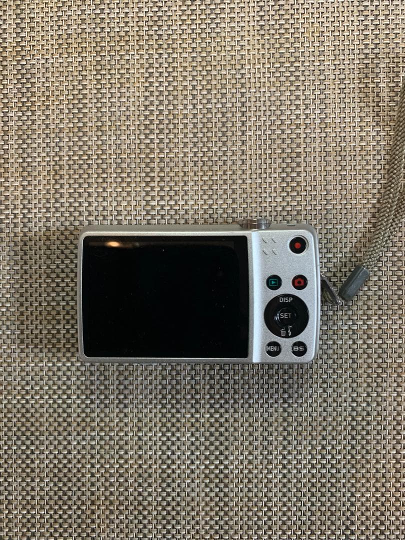 【デジタルカメラ】CASIO EXILIM EXZ550