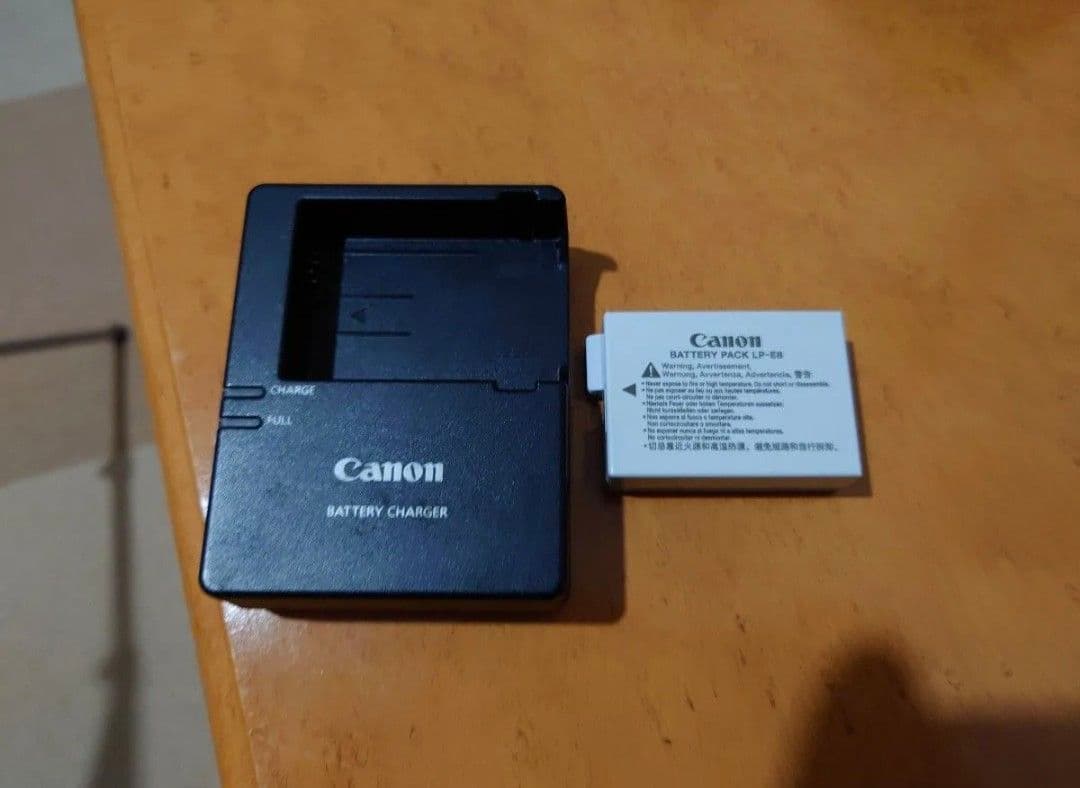 Canon kiss x5 と、それに対応するレンズ数本