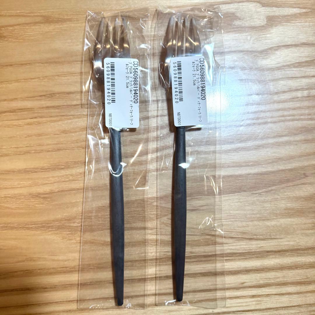 【新品未使用】　クチポール　ゴア　ブラック　シルバー　カトラリーセット