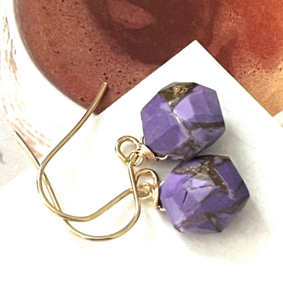 1点作品☺︎ パープルターコイズ×コッパーピアス イヤリングに変更可能☺︎