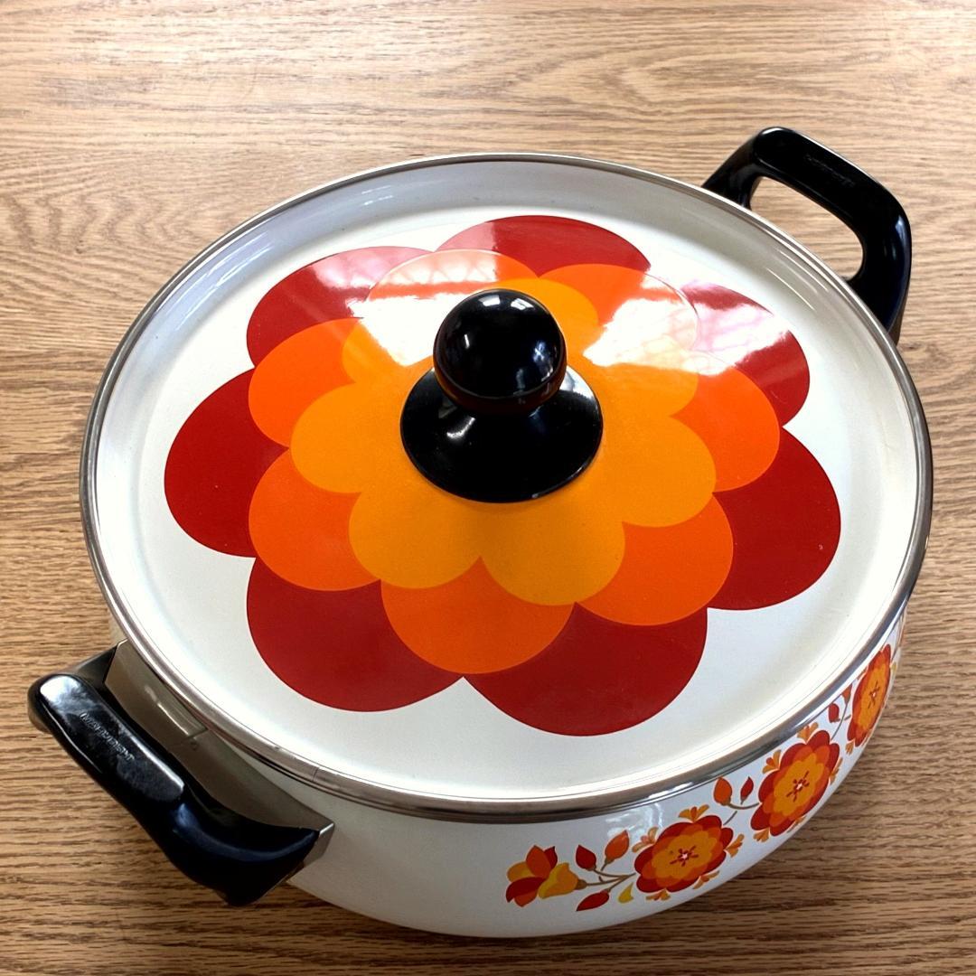 昭和レトロ マルビシ ホーロー フィオーレ 花柄 浅型両手鍋 未使用品