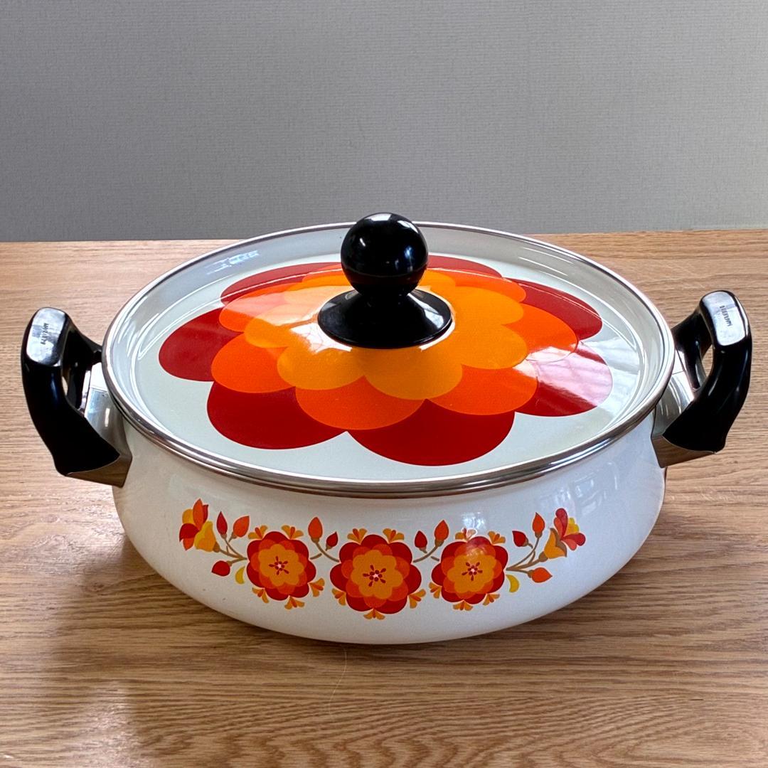 昭和レトロ マルビシ ホーロー フィオーレ 花柄 浅型両手鍋 未使用品