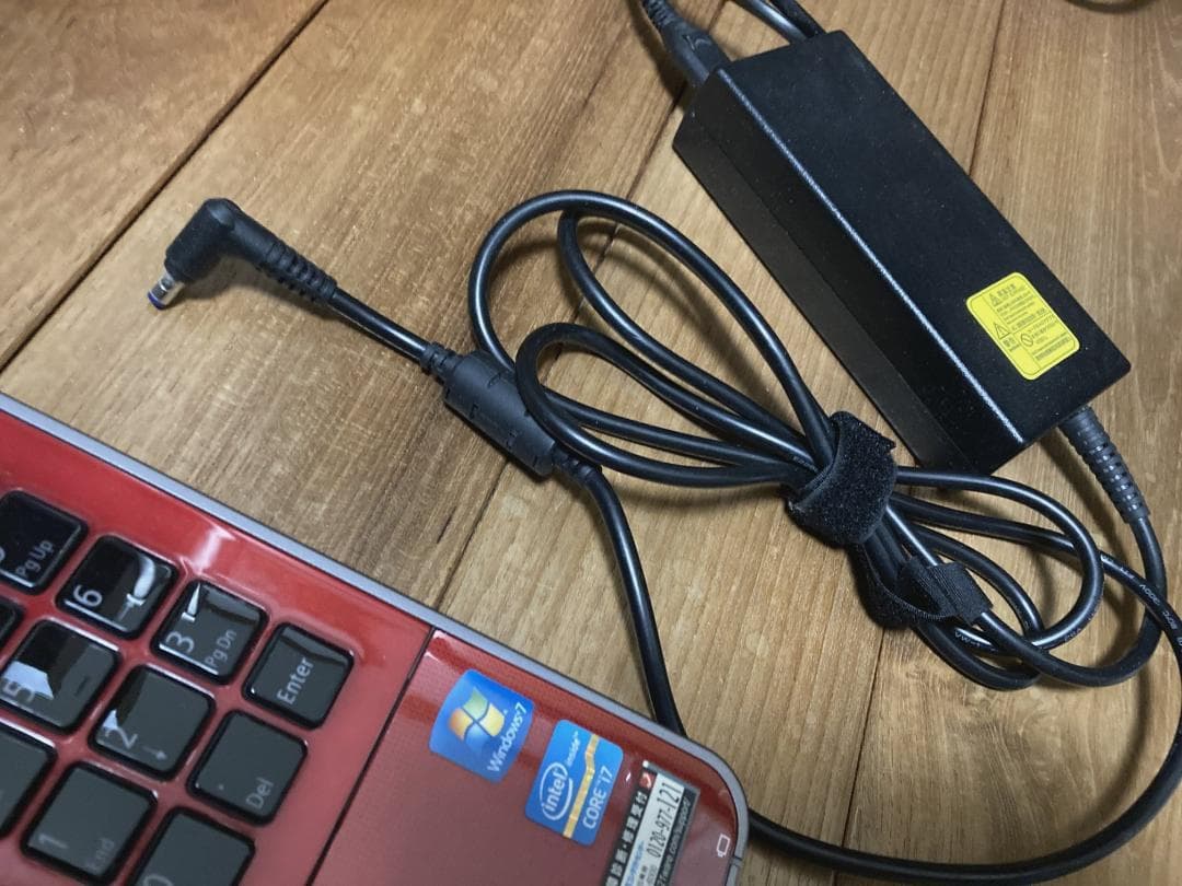 状態良　NEC LaVie L PC-LL750F26R ノートPC