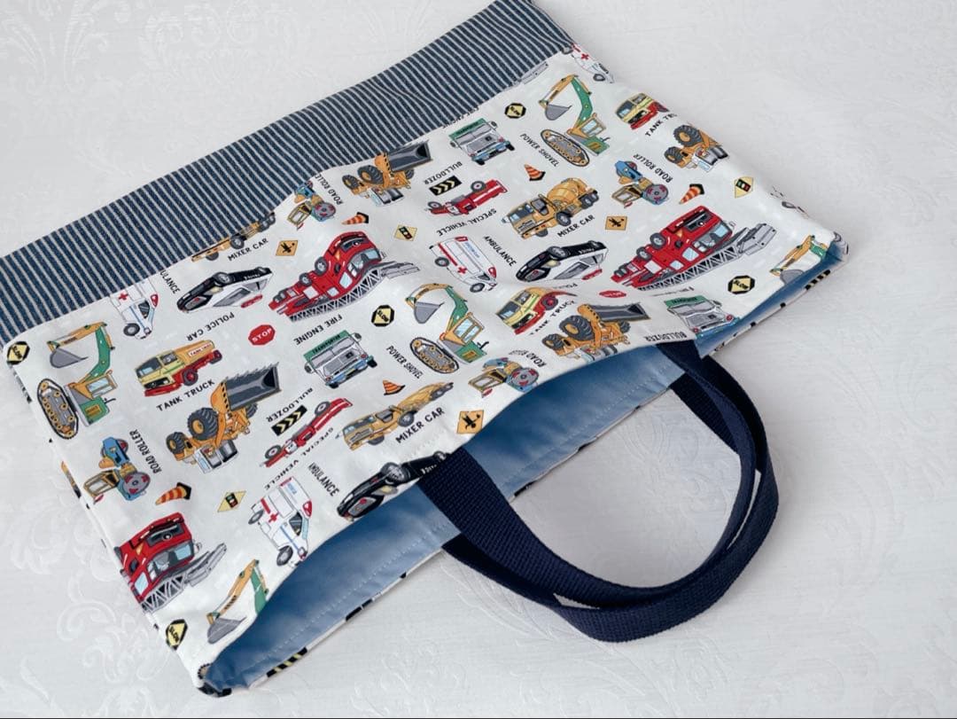 はたらく乗り物 レッスンバッグ 上履き入れ 着替え袋 入園 お弁当袋 給食袋