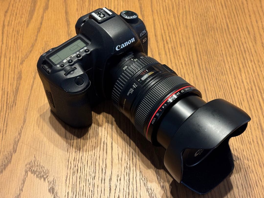 デジタルカメラ Canon EOS 5D Mark II + EF24-105L IS U