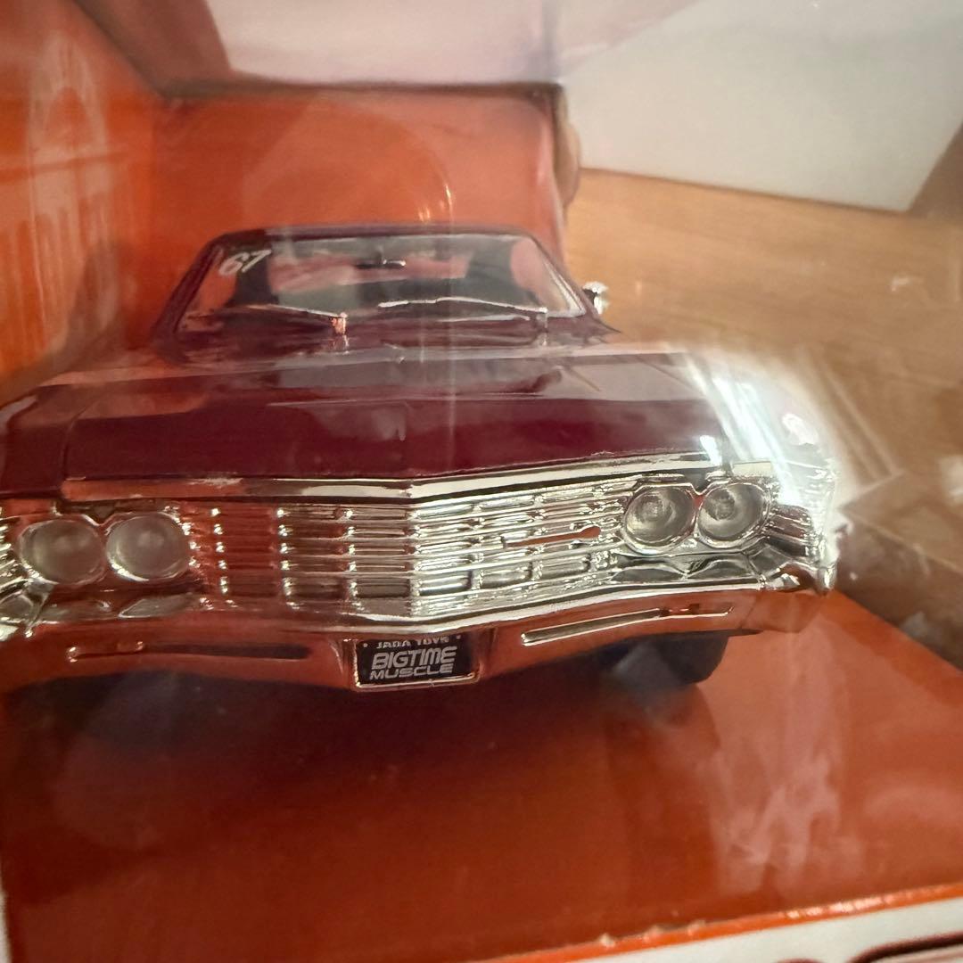 ミニカー シボレー インパラ 1/24 ダイキャストカーアメ車 JADATOYS