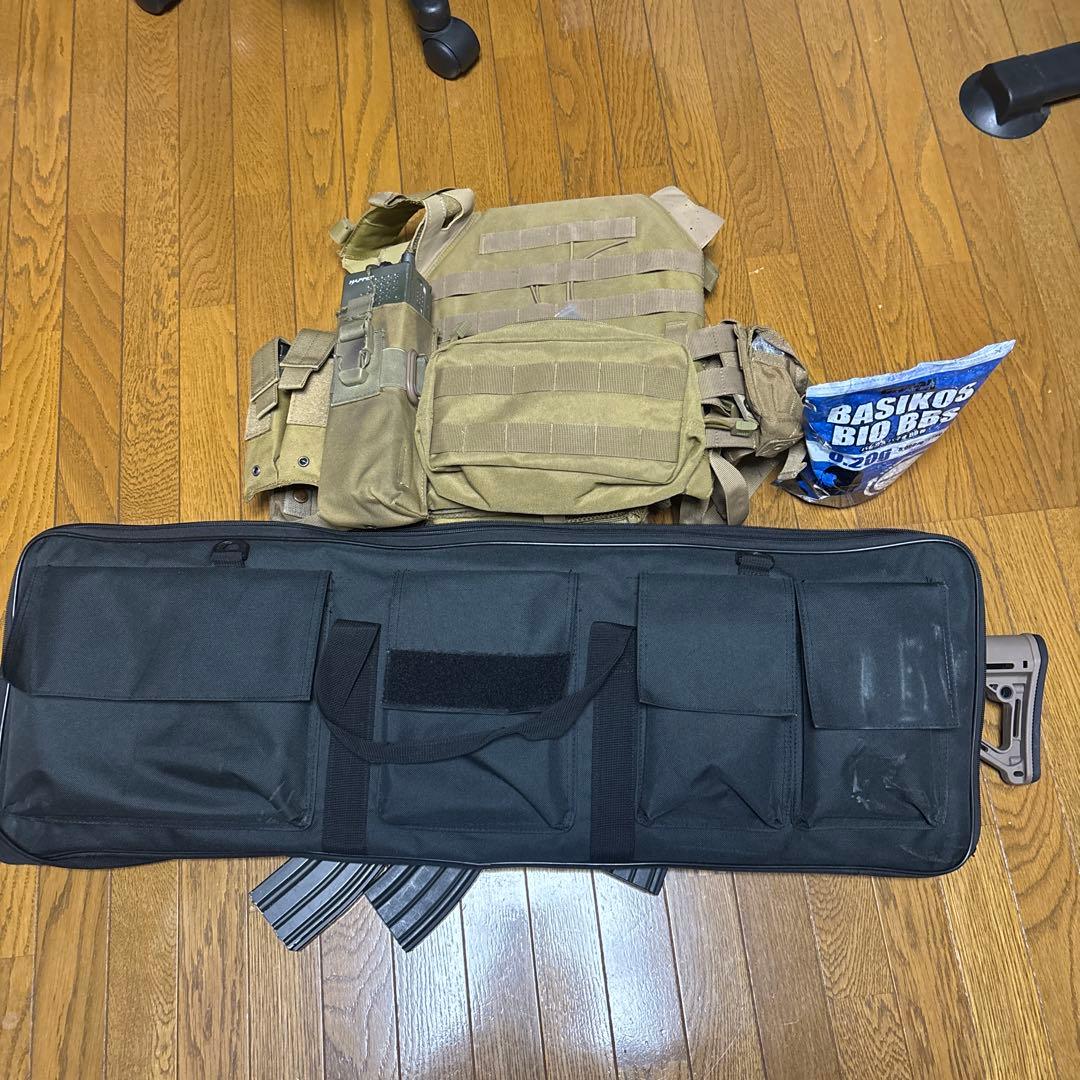 東京マルイ　cqb-r 次世代電動ガン　プレートキャリア　セット