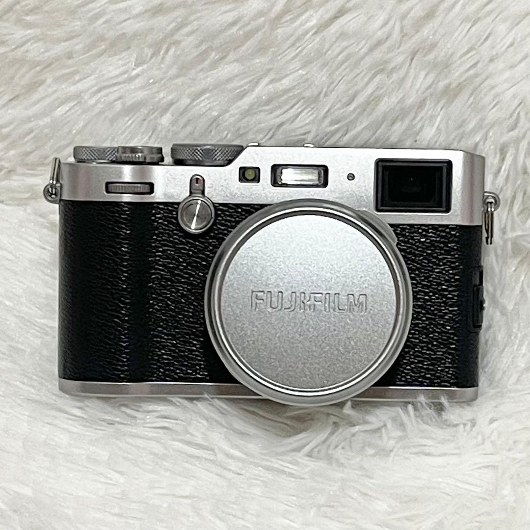 【8/19まで】FUJIFILM X100F コンパクトデジタルカメラ【訳あり】