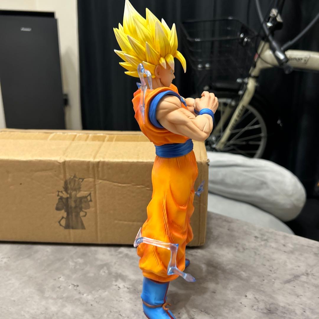 スーパーサイヤ人2 孫悟空　ガレージキット