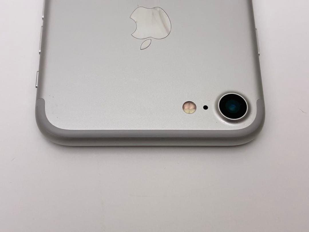 Apple iPhone 7 A1779 美品