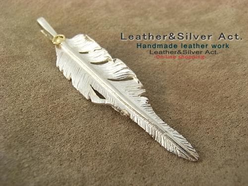 イーグル　フェザー ペンダント トップ 手彫り　シルバー925　インディアン