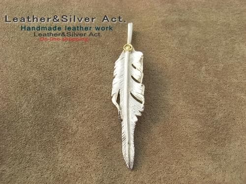 イーグル　フェザー ペンダント トップ 手彫り　シルバー925　インディアン
