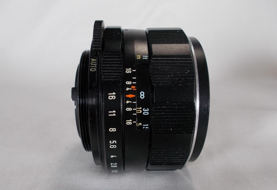 フィルムカメラ 整備済 完動品　Pentax SP + f/1.8　R178