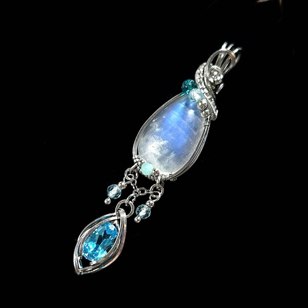 専用ページ☆天然石オレンジガーネット&レインボームーンストーン☆ワイヤーラップ