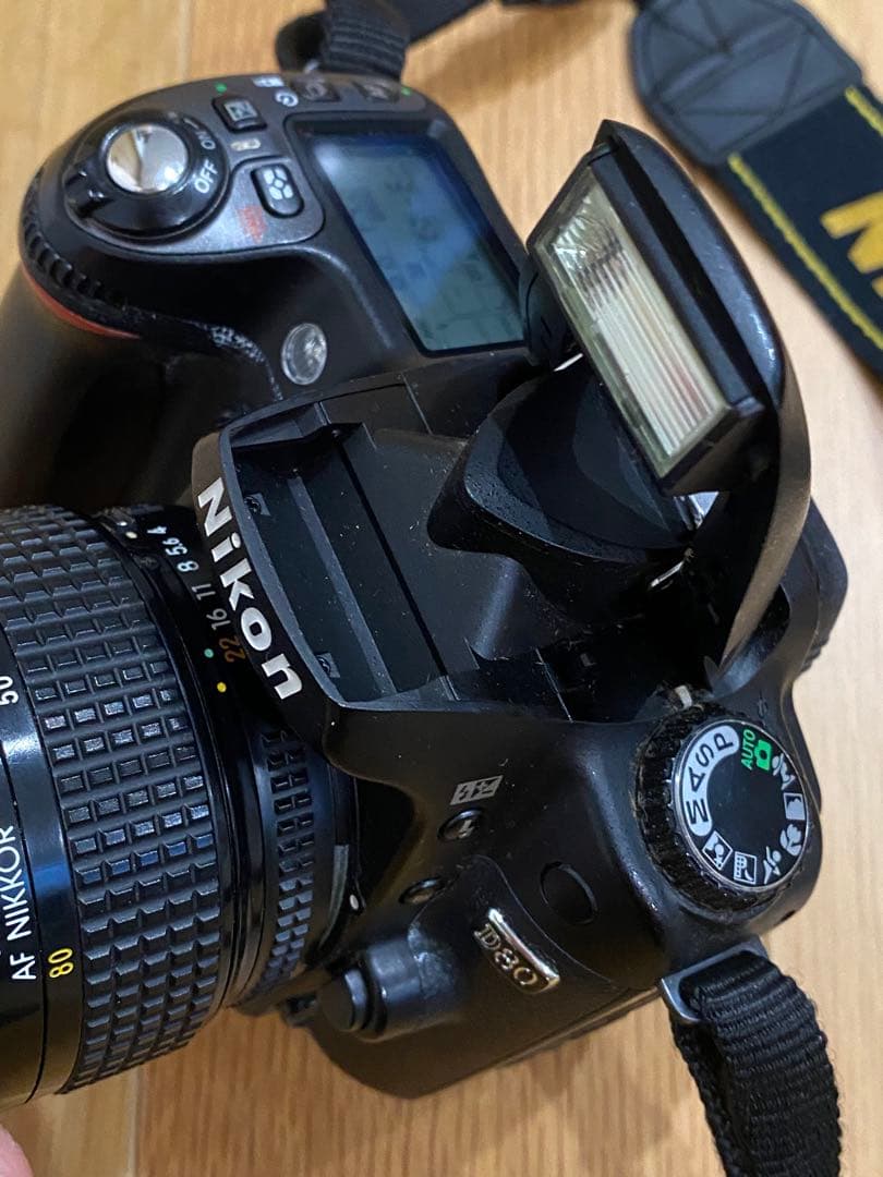 Nikon D80 CCDデジタル一眼レフAF ニッコール35-80 動作品※注
