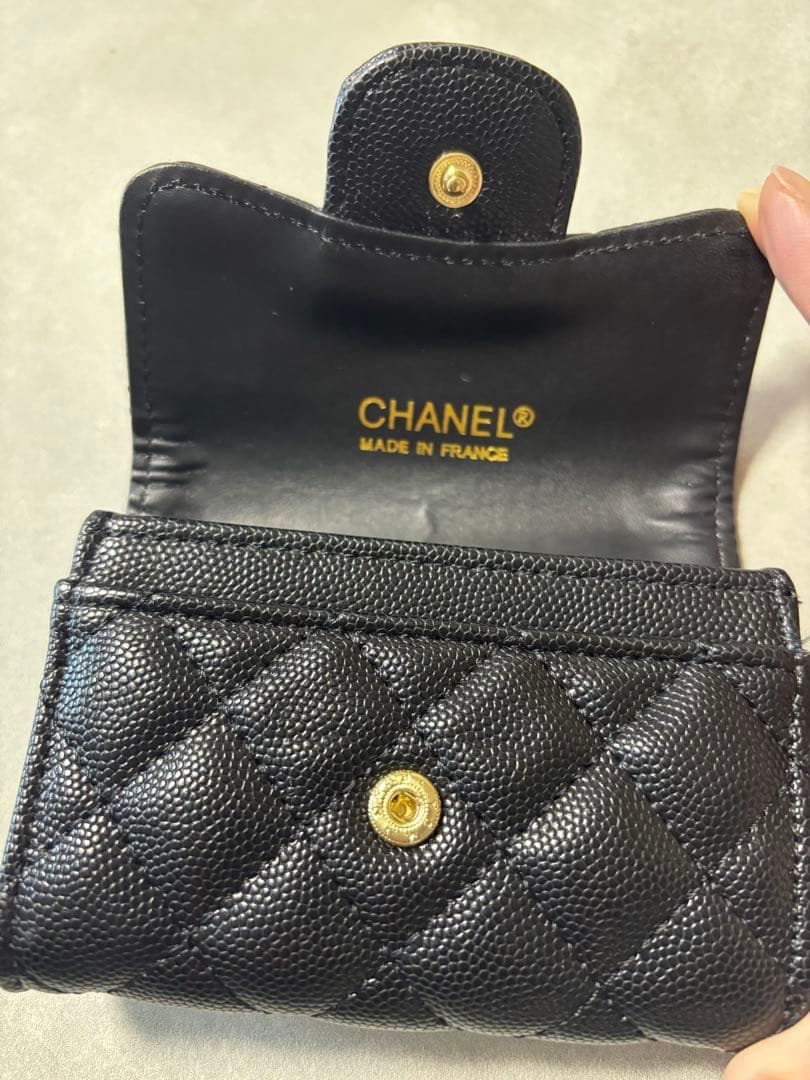 ノベルティ　ブラック ケース カードケース