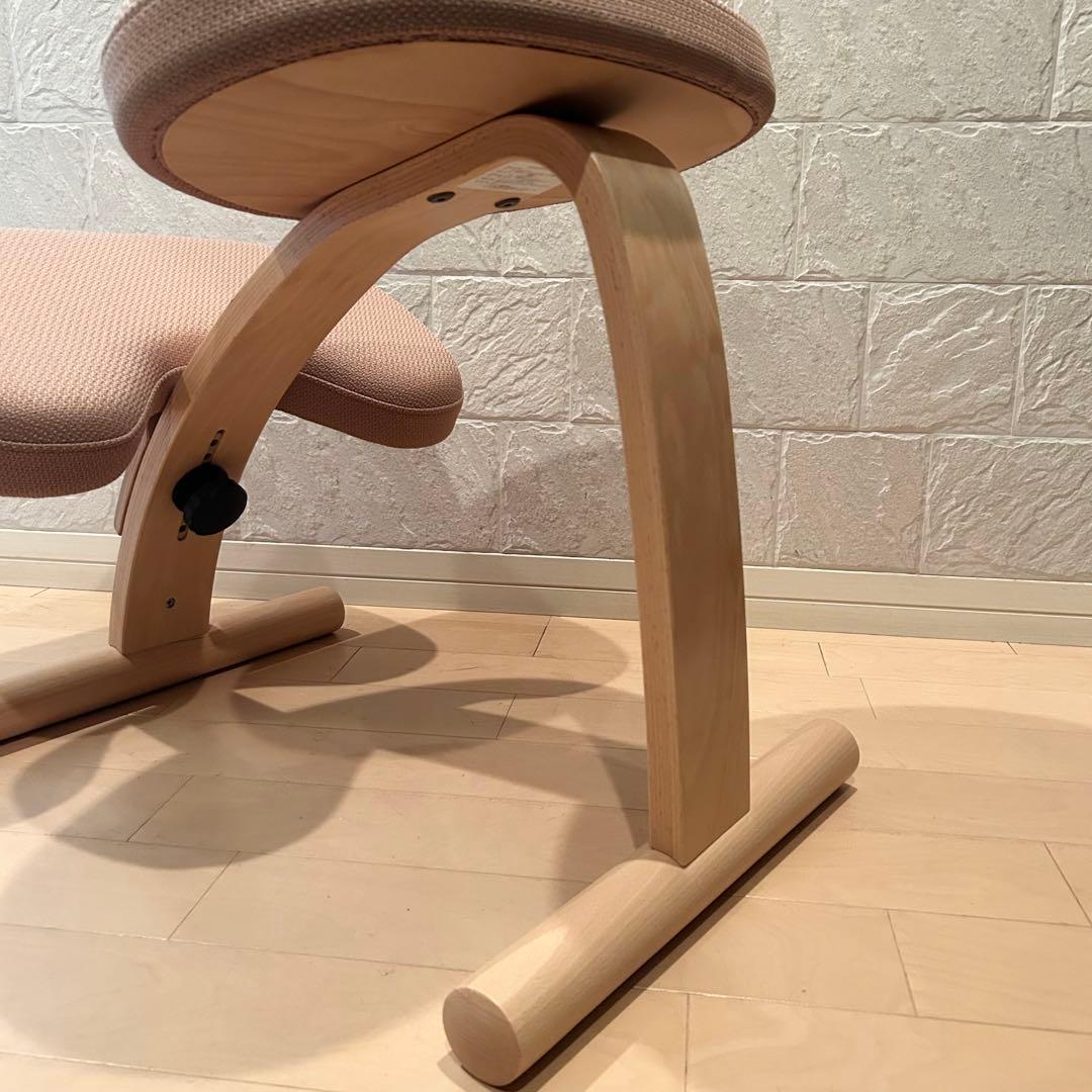 【未使用】 純正カバー付き バランスイージー 姿勢が良くなる椅子