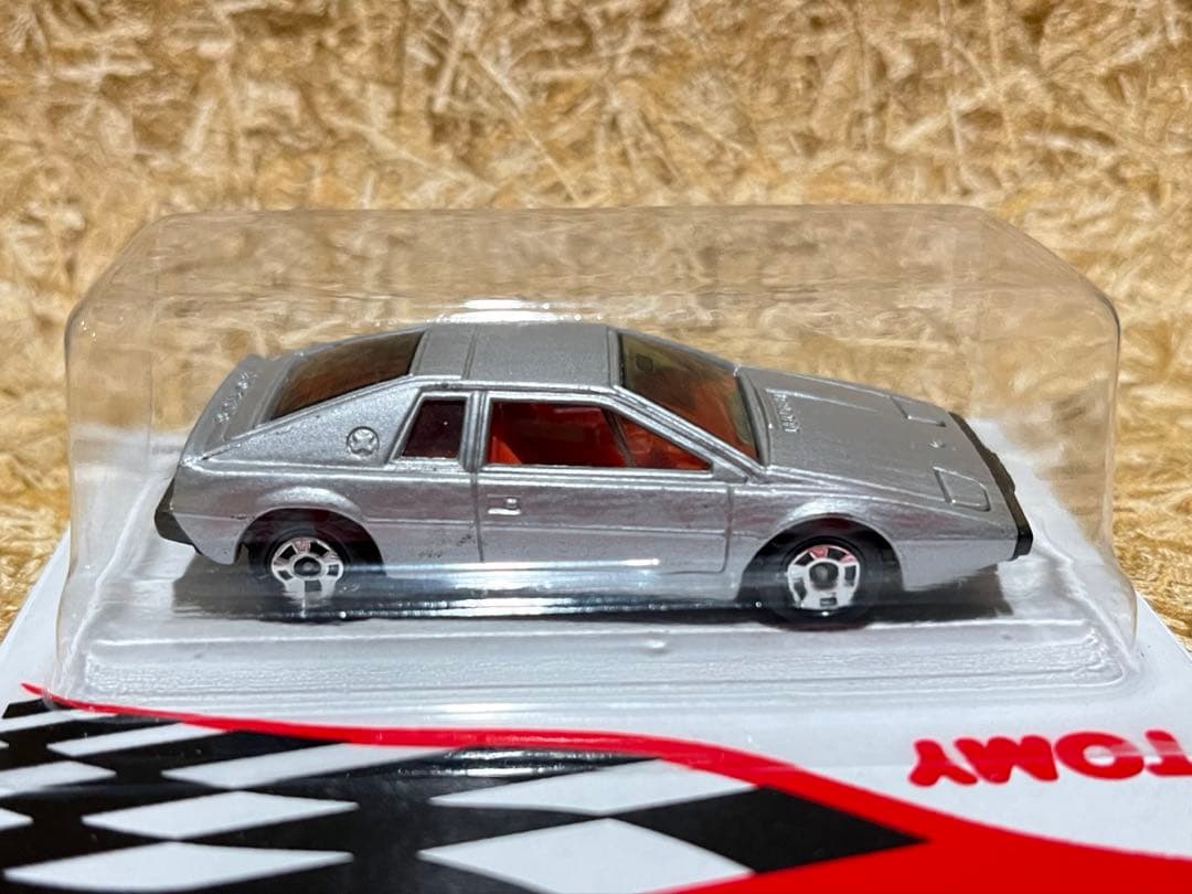 トミカ 日本製 青箱 F24-2 ロータス エスプリ 一般輸出 難易度C