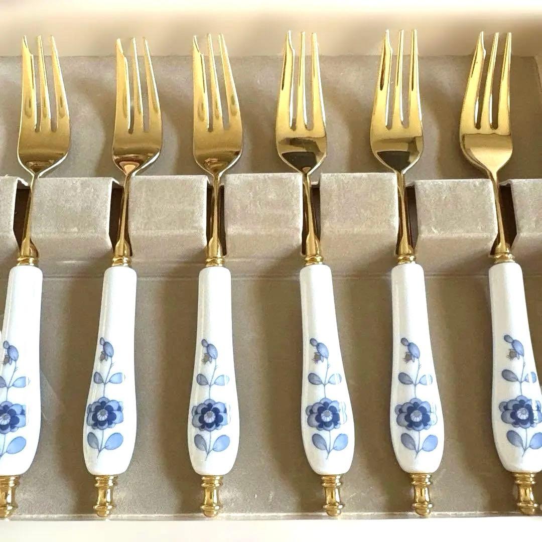 ナルミ　ボーンチャイナ　ミラノ　ケーキフォークセット(ゴールド) 未使用保管品