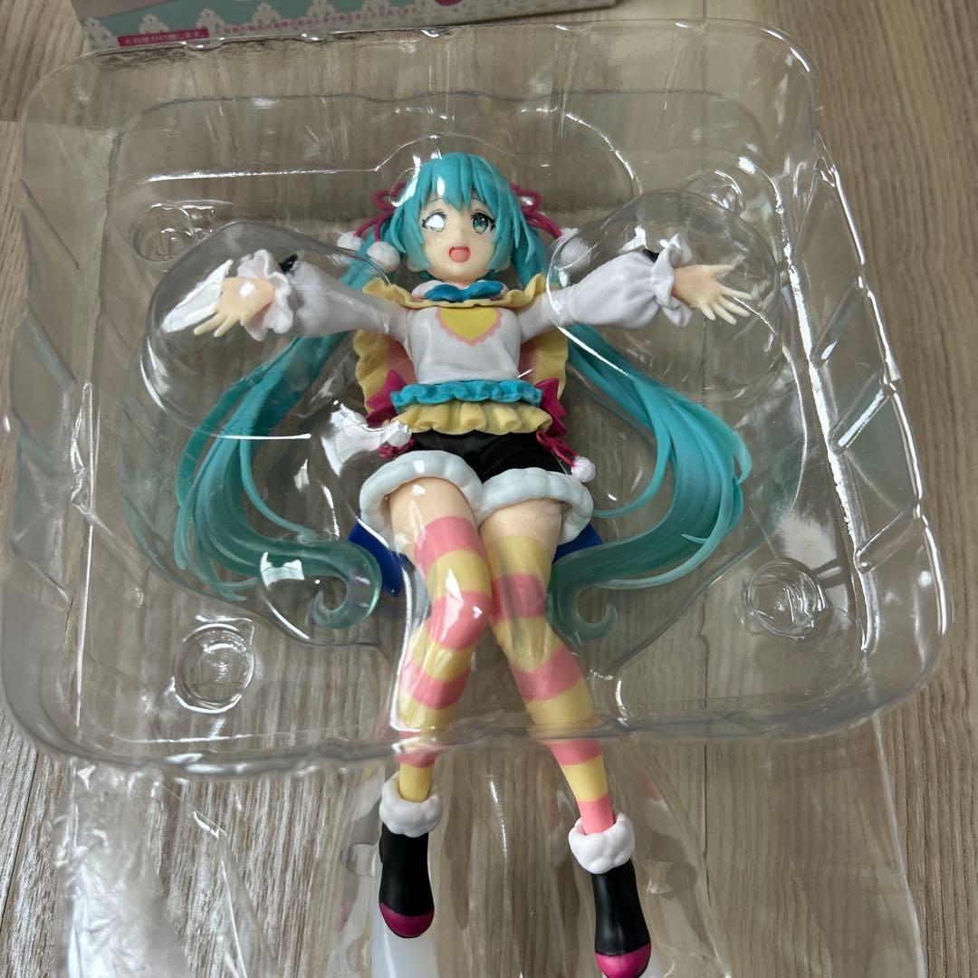 初音ミクフィギュア3個セット