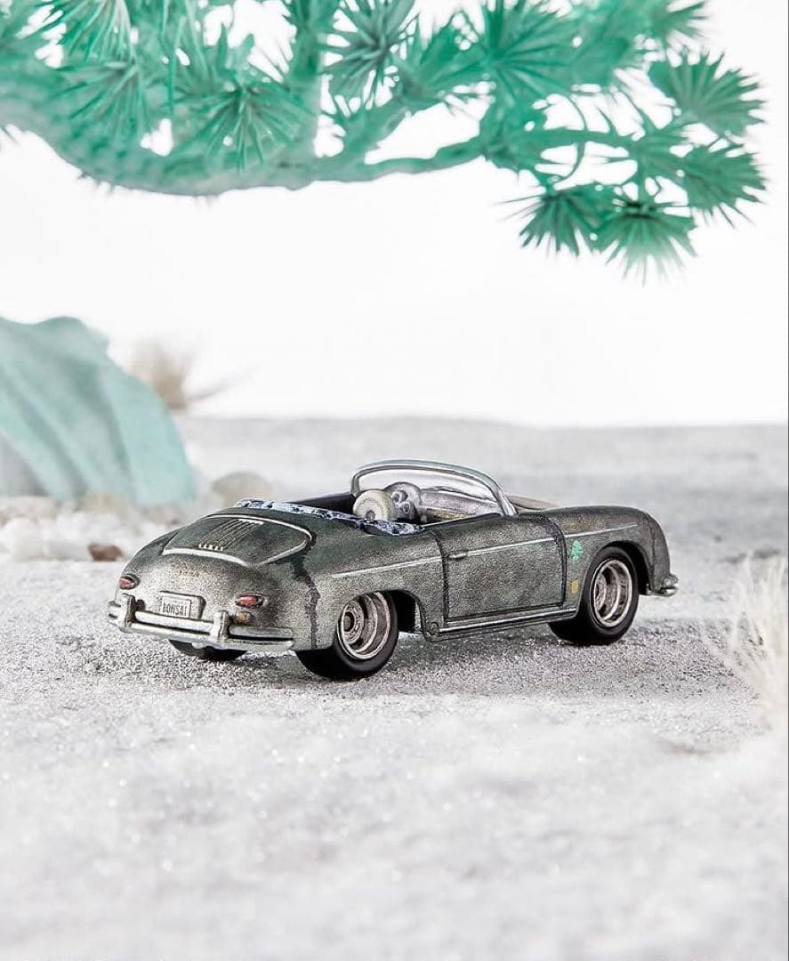 Hot Wheels Daniel Arsham コラボレーションモデル