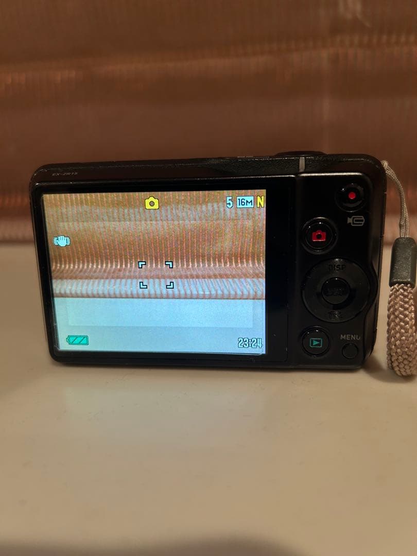 CASIO EXILIM 7倍ズーム コンパクトデジタルカメラ