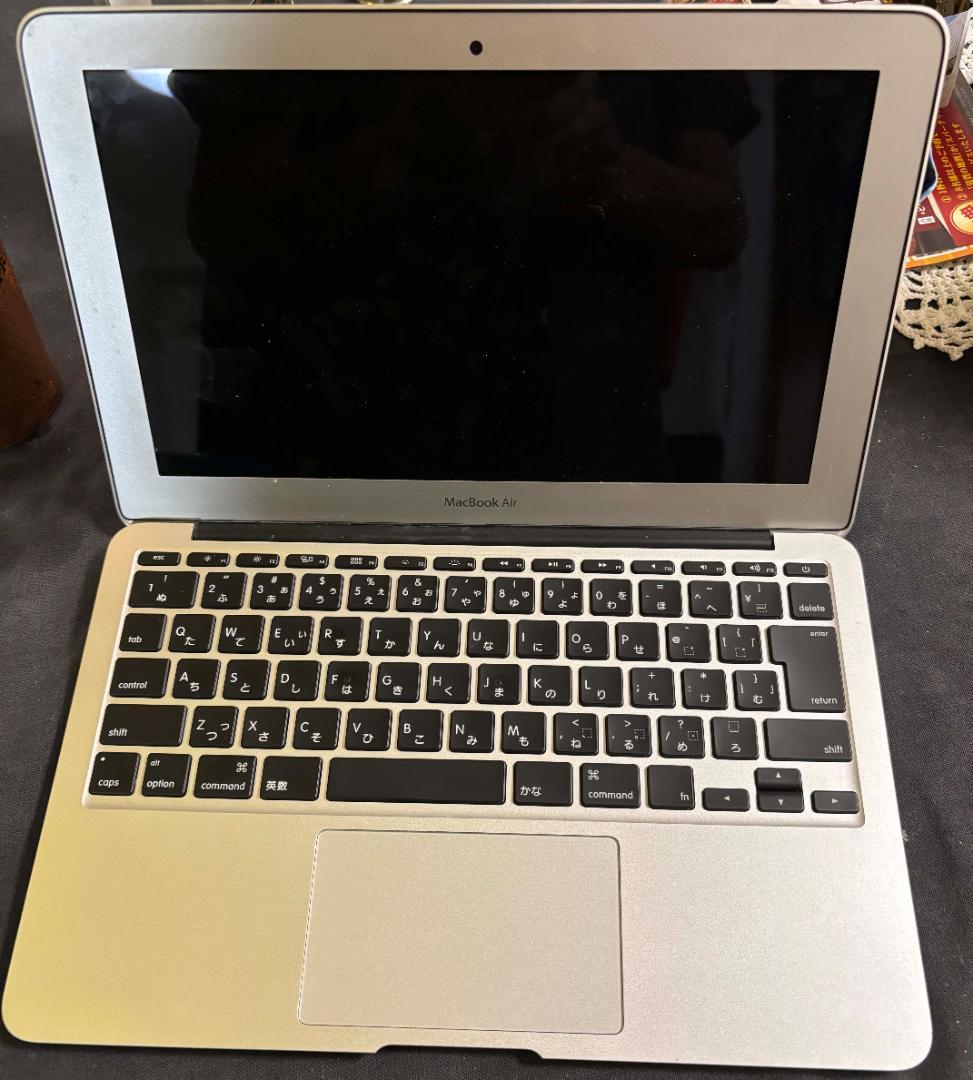 MacBook Air 11(Mid 2012)i7/８GB/256GB