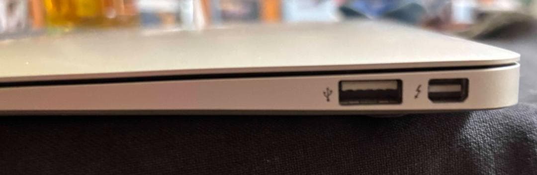 MacBook Air 11(Mid 2012)i7/８GB/256GB