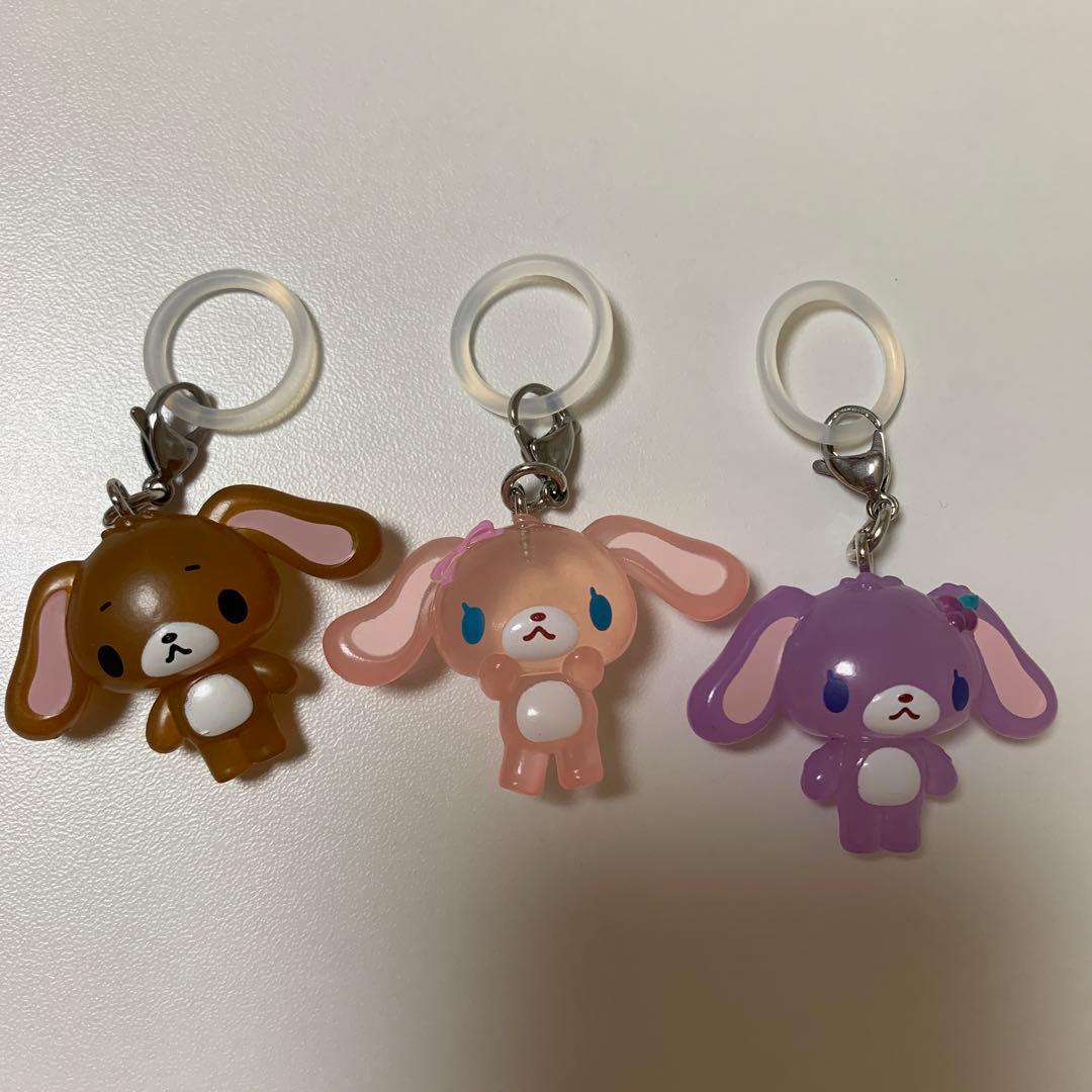 シュガーバニーズ　めじるしアクセサリー　ももうさ　くろうさ　しろうさ