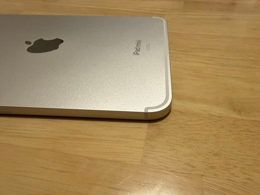 iPad mini 7世代 スターライトWi-Fi + Cellular