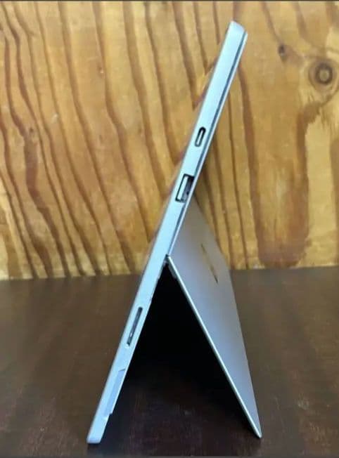 Microsoft Surface Pro 7+ 8g 128g 純正充電器付き