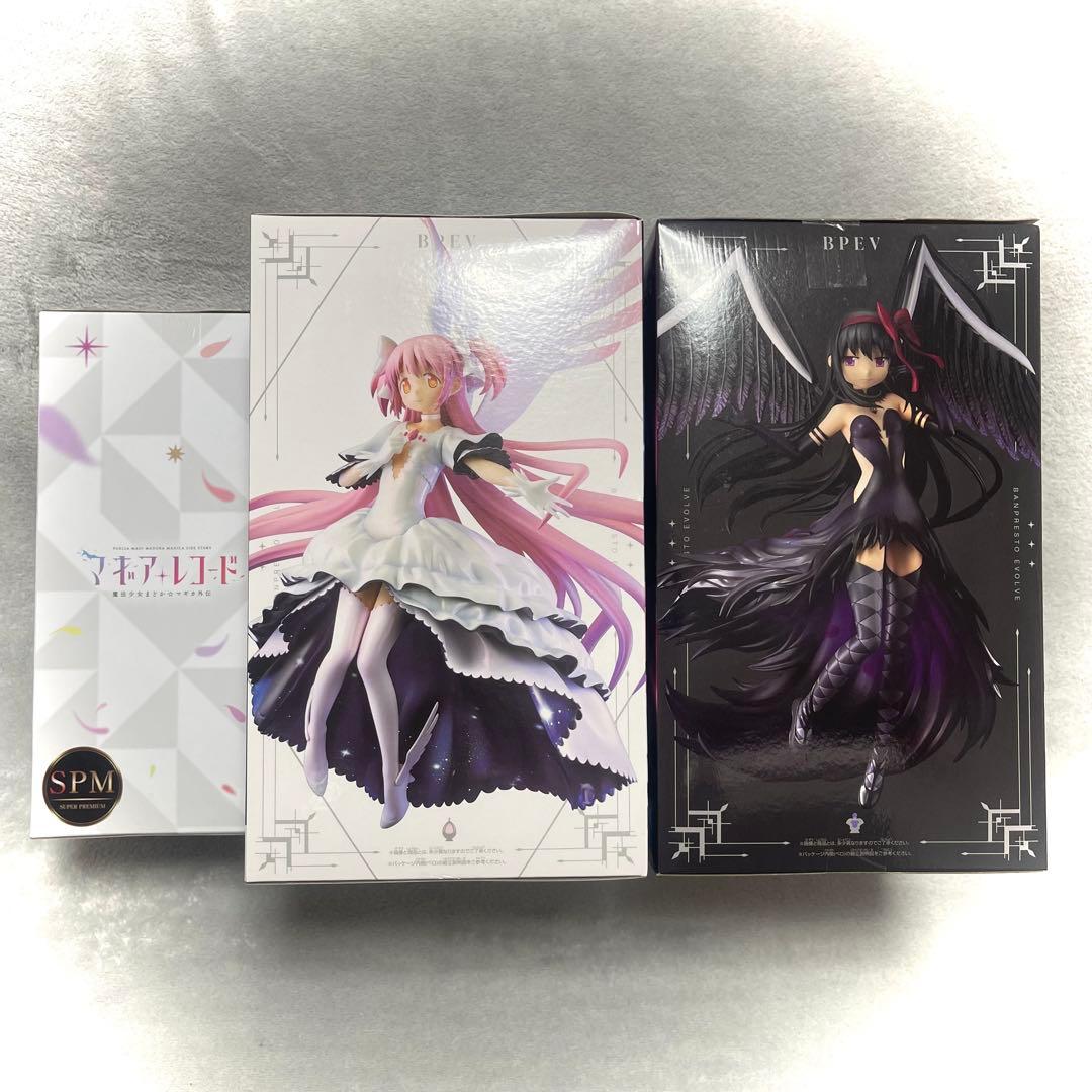 魔法少女まどか　フィギュア3体セット