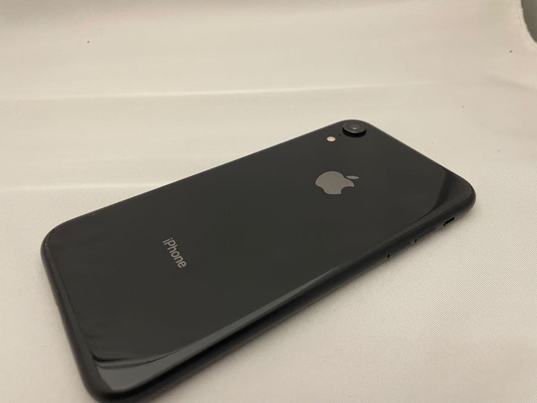 iPhoneXR ブラック 64GB 画面割れ