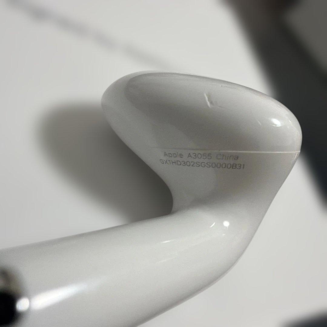 AirPods第4世代ノイズキャンセリング付きホワイト 両耳