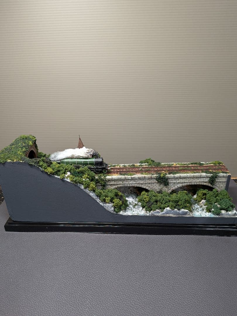 No.59鉄道Nゲージジオラマ車両付き(鑑賞用)