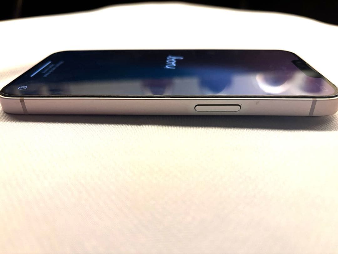 iPhone13 本体　128GB 美品