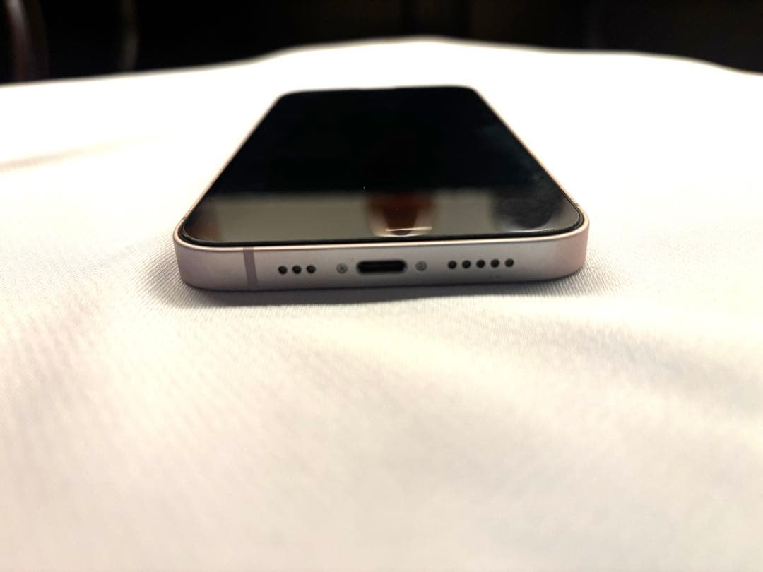 iPhone13 本体　128GB 美品