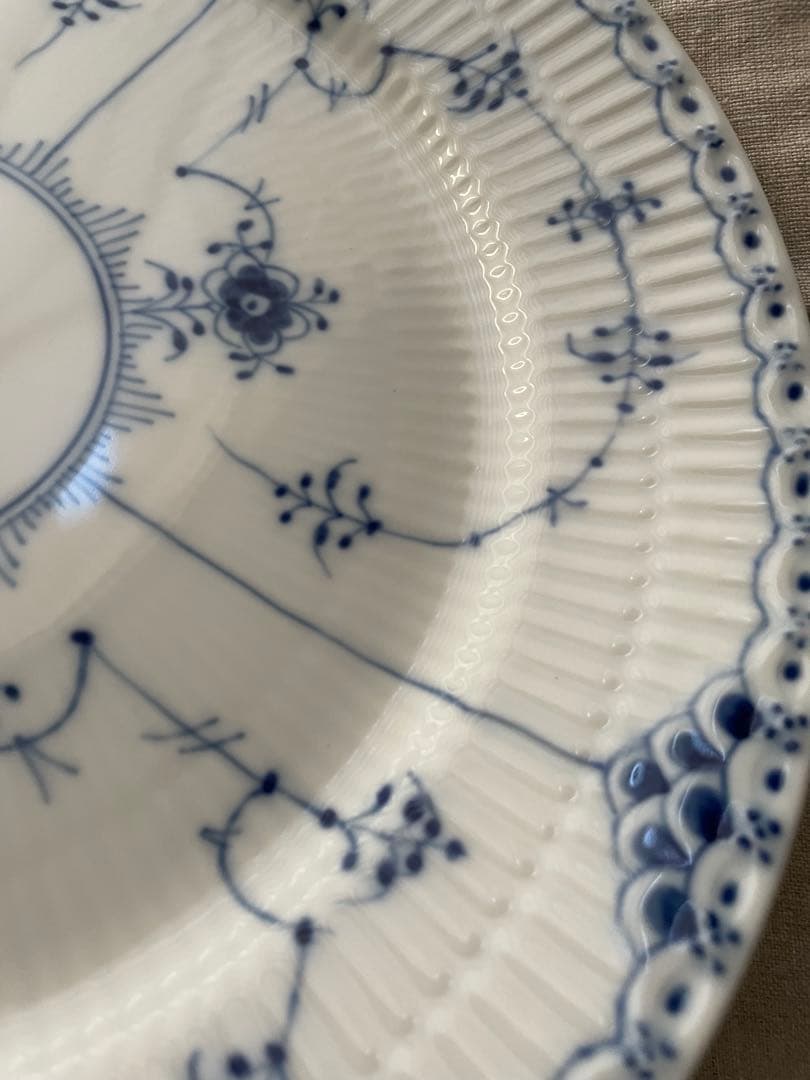 【新品】ロイヤルコペンハーゲン ブルーフルーテッド ハーフレース プレート 27