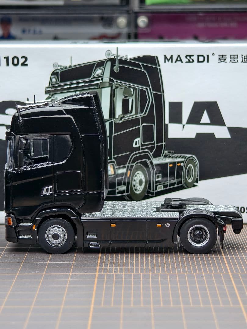 1/64 MASDI スカニア 770S トラクターヘッド ブラック